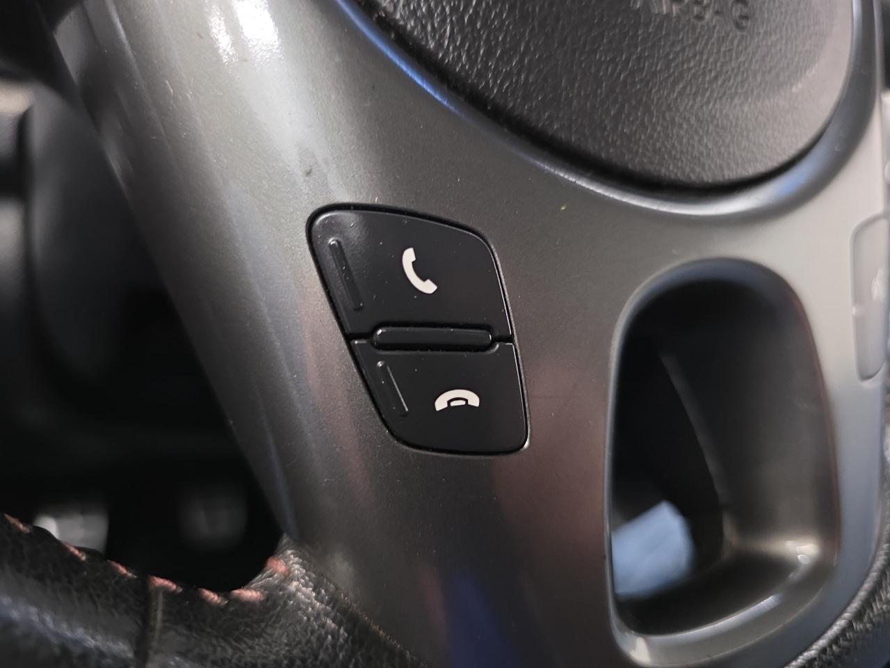 Kia Forte Koup 2dr Cpe Man SX 2010