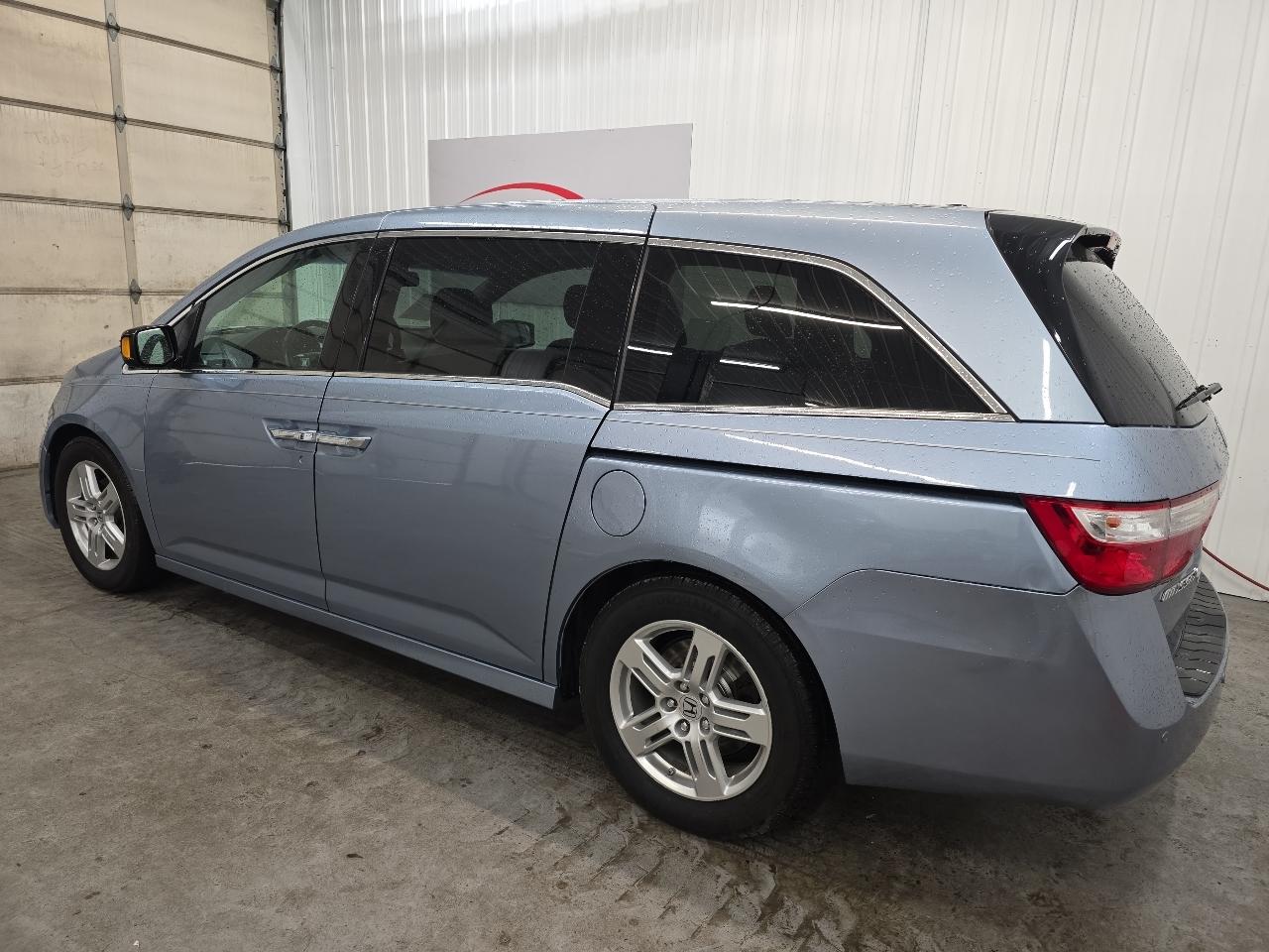 Honda Odyssey 5dr Touring 2012