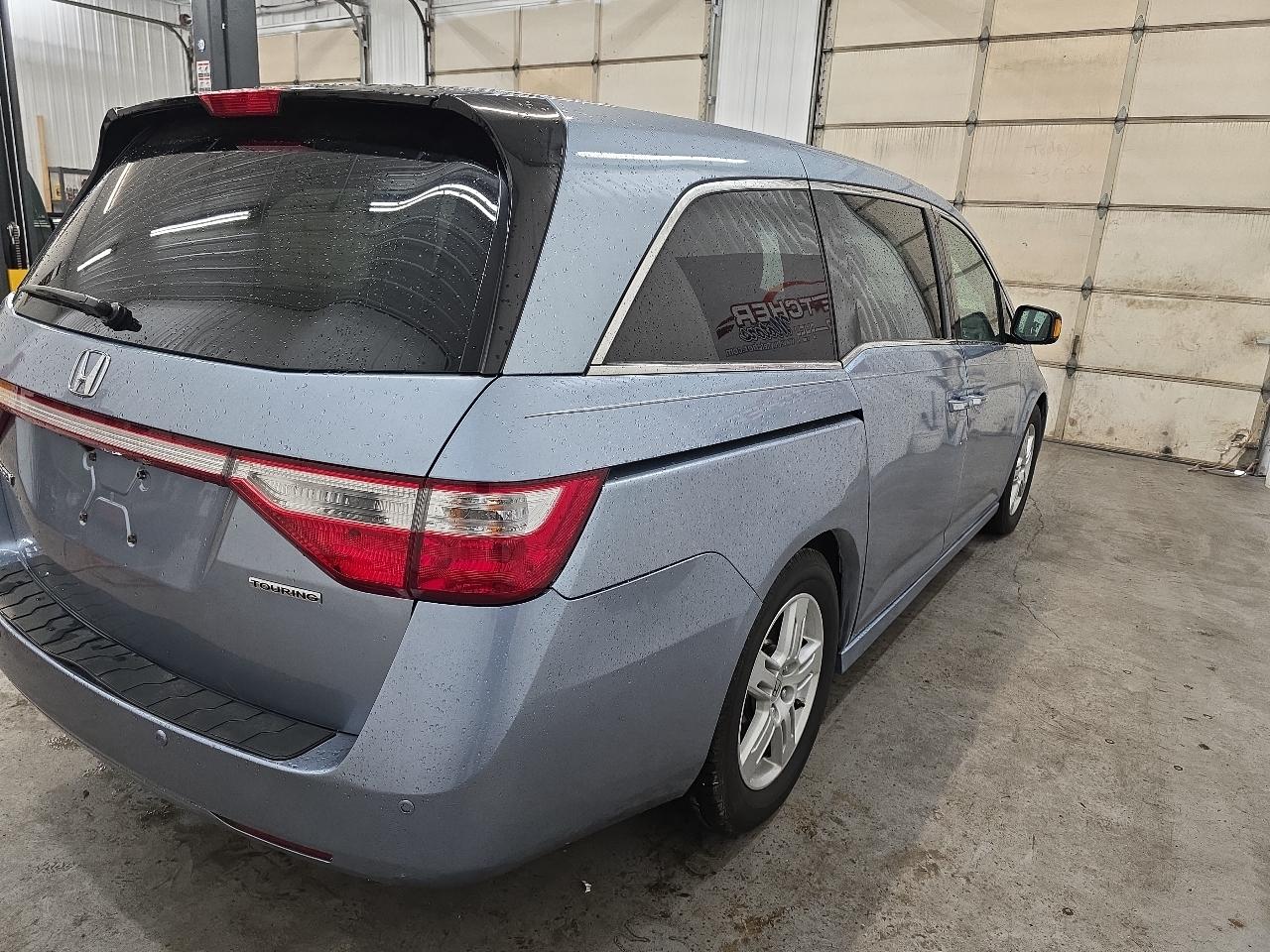 Honda Odyssey 5dr Touring 2012