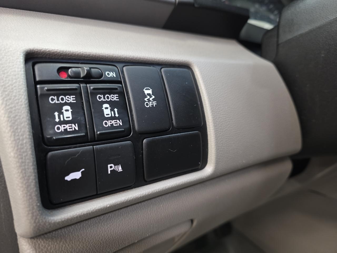 Honda Odyssey 5dr Touring 2012