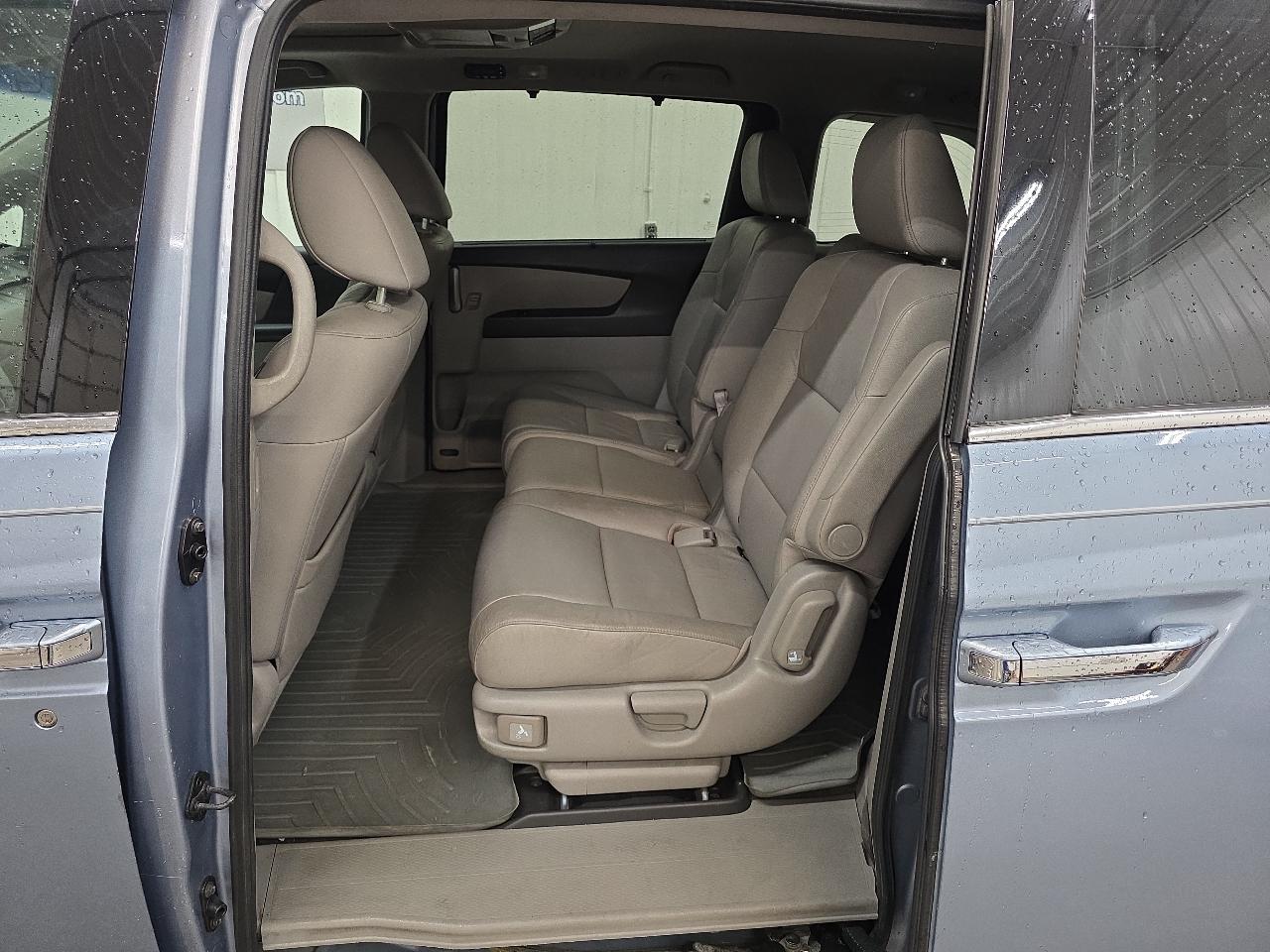 Honda Odyssey 5dr Touring 2012