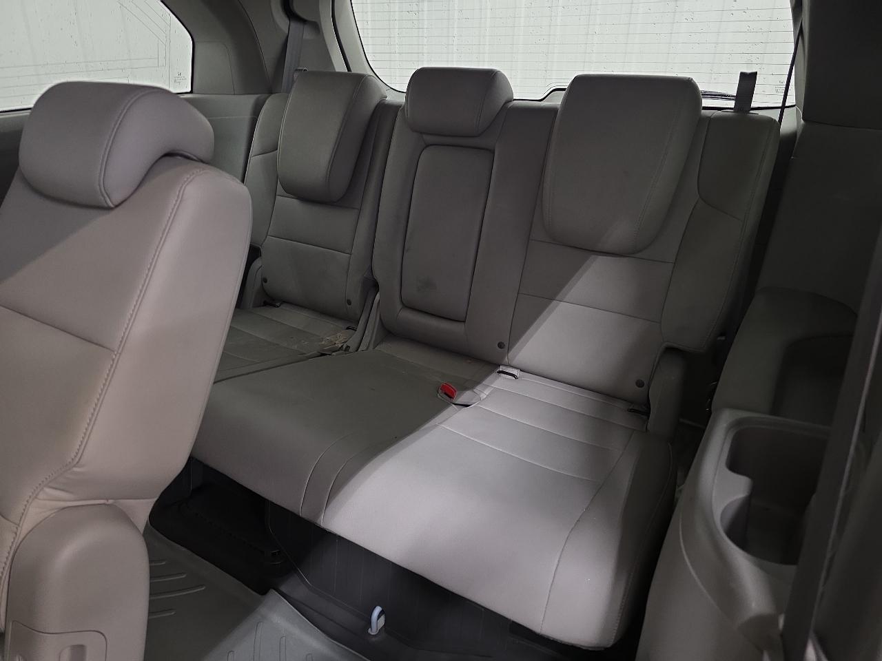 Honda Odyssey 5dr Touring 2012