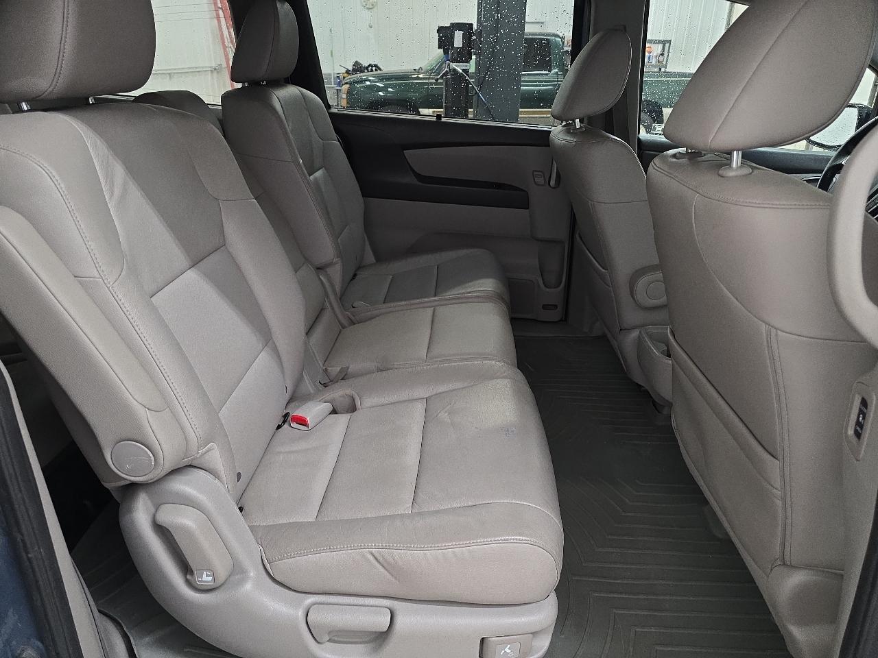 Honda Odyssey 5dr Touring 2012