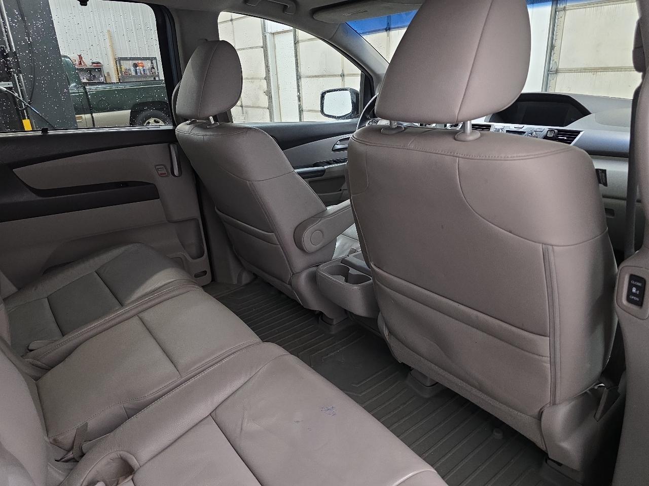 Honda Odyssey 5dr Touring 2012