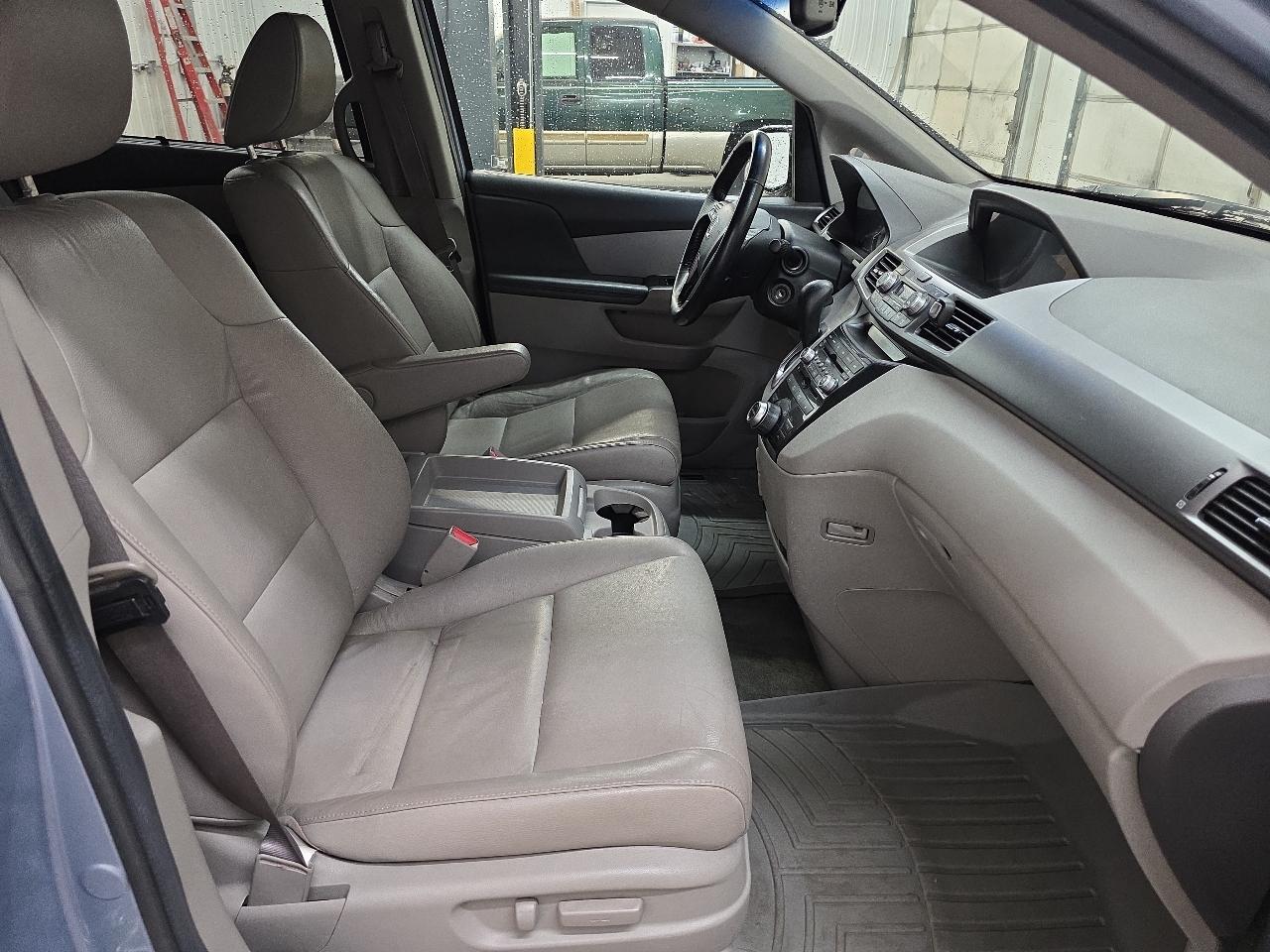 Honda Odyssey 5dr Touring 2012