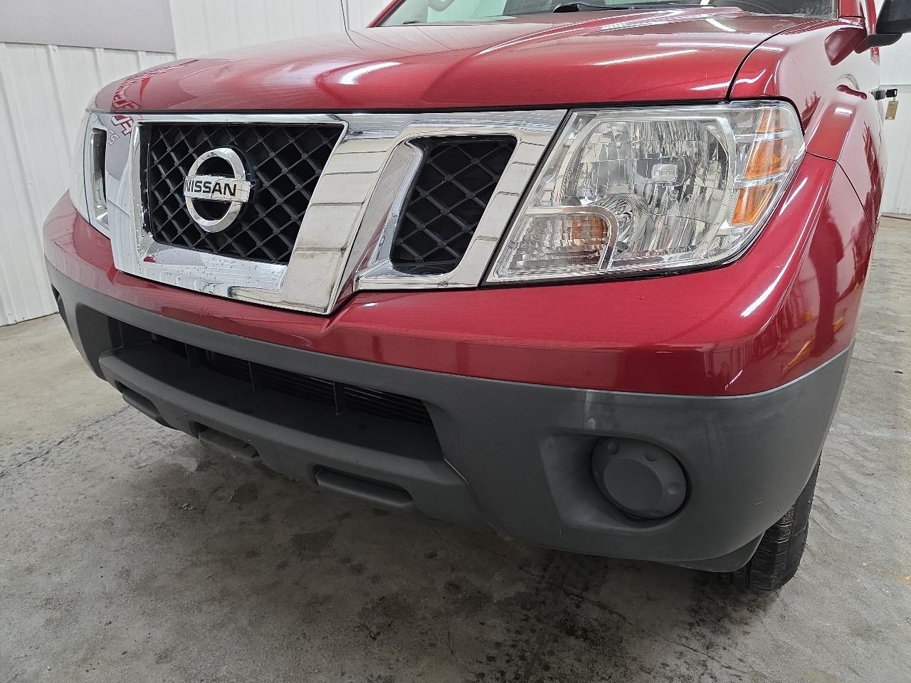 Nissan Frontier 2WD King Cab I4 Auto SV 2015