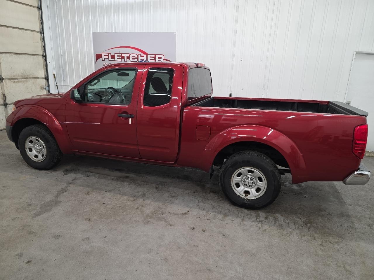 Nissan Frontier 2WD King Cab I4 Auto SV 2015