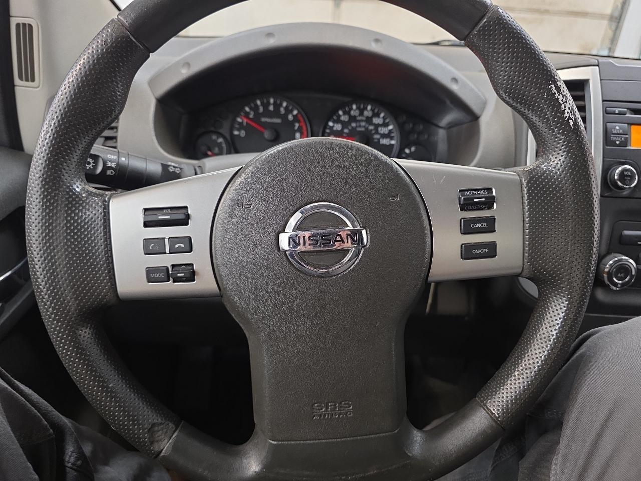 Nissan Frontier 2WD King Cab I4 Auto SV 2015