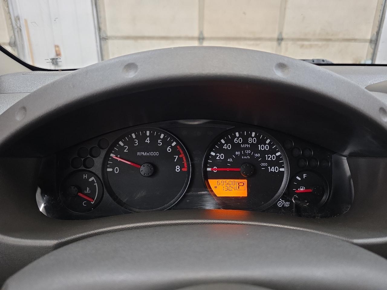 Nissan Frontier 2WD King Cab I4 Auto SV 2015
