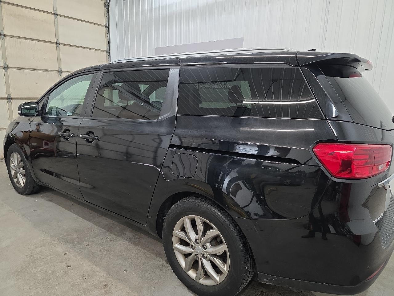 Kia Sedona EX FWD 2019
