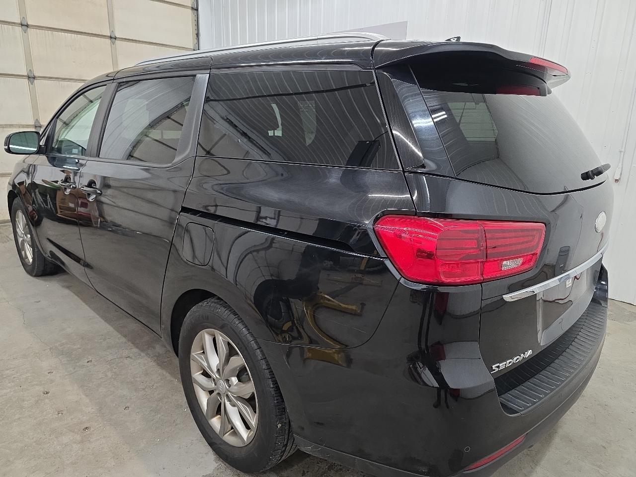 Kia Sedona EX FWD 2019