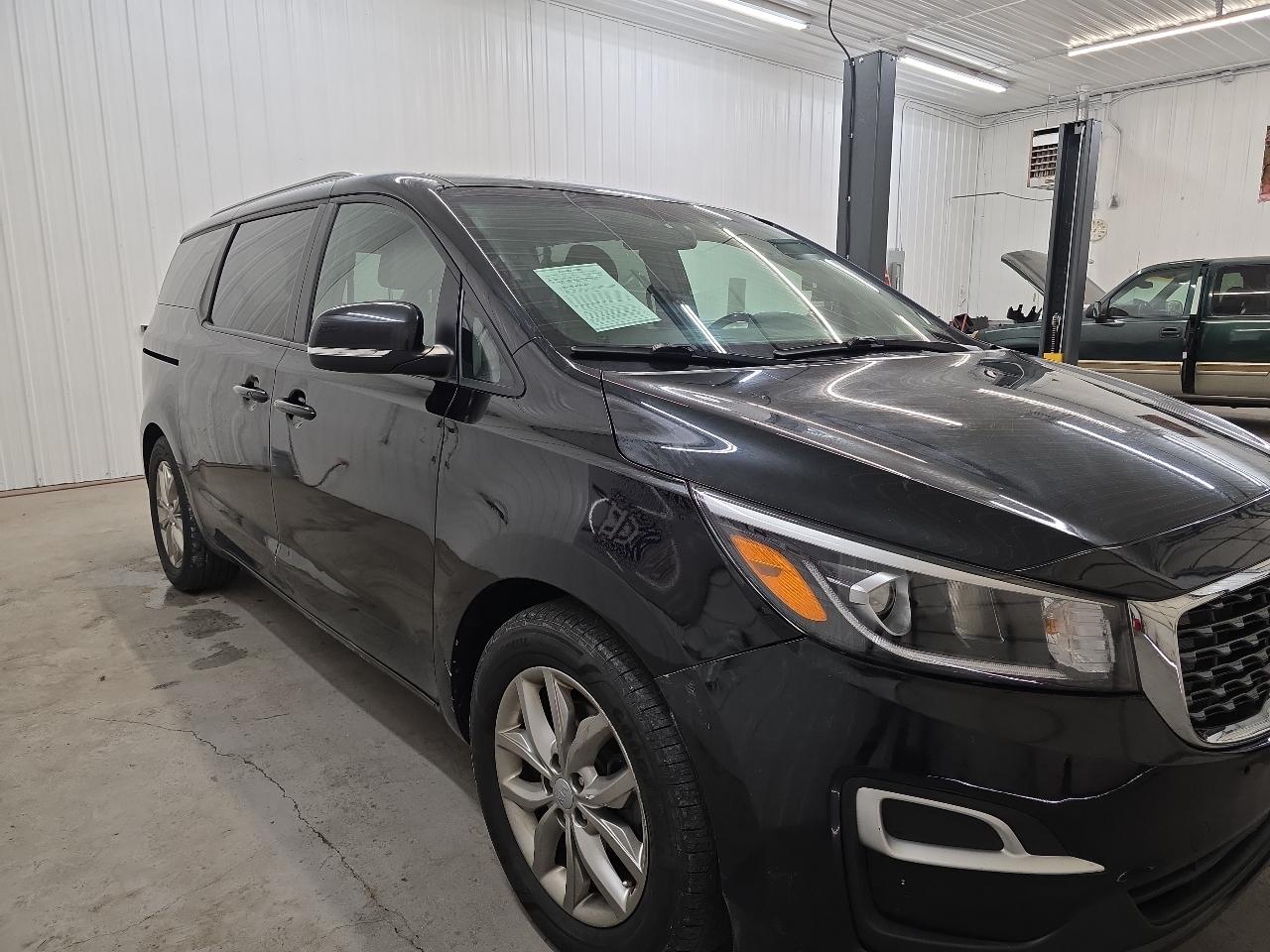 Kia Sedona EX FWD 2019