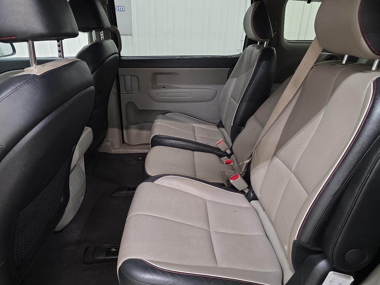 Kia Sedona EX FWD 2019