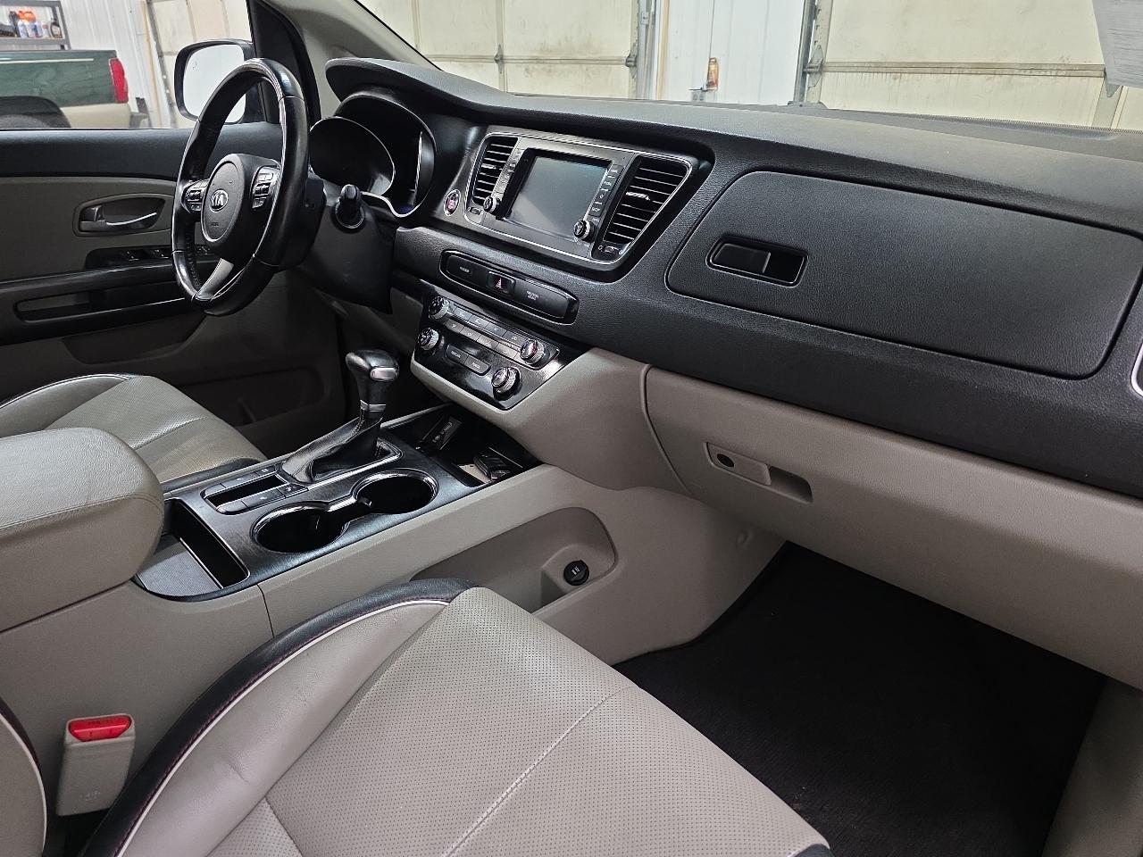 Kia Sedona EX FWD 2019