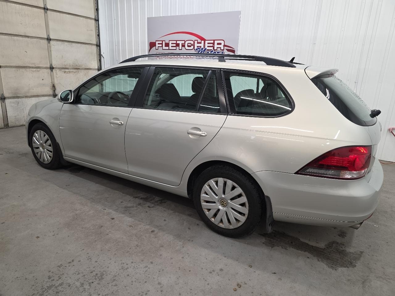 Volkswagen Jetta SportWagen 4dr Auto SE w/Sunroof 2012