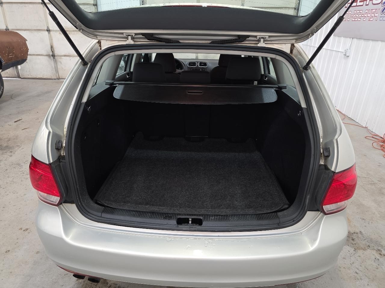 Volkswagen Jetta SportWagen 4dr Auto SE w/Sunroof 2012