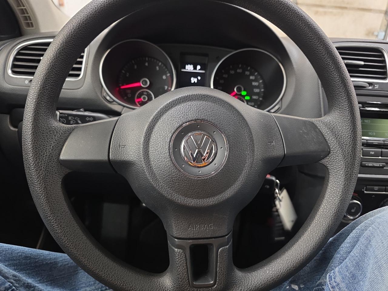 Volkswagen Jetta SportWagen 4dr Auto SE w/Sunroof 2012