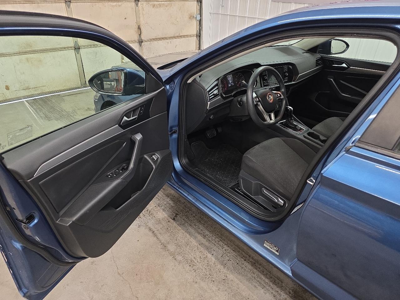 Volkswagen Jetta S Auto w/SULEV 2020