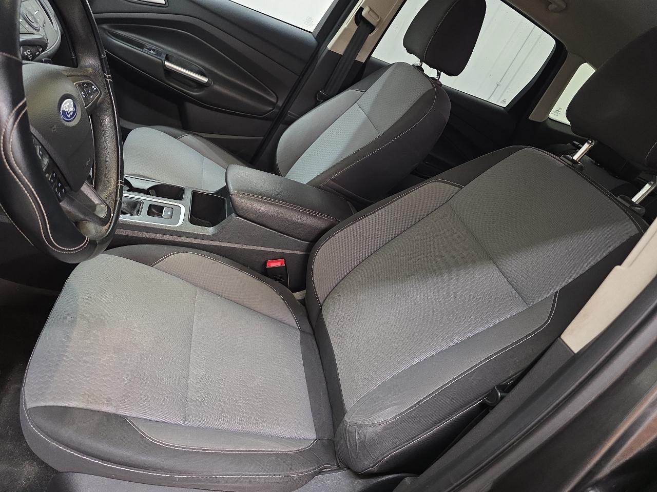 Ford Escape SE 4WD 2017