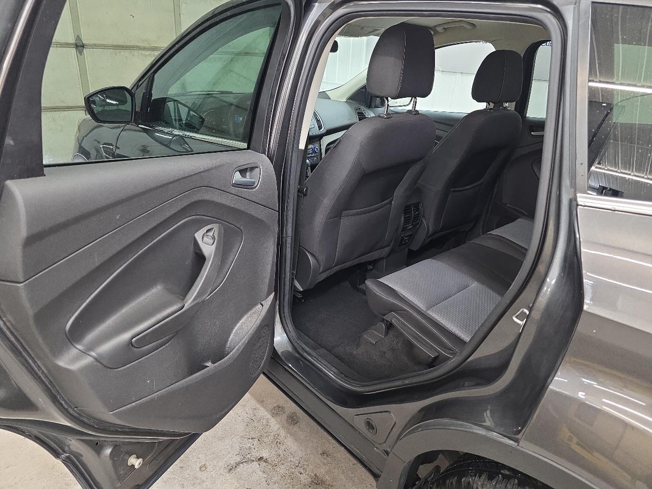 Ford Escape SE 4WD 2017