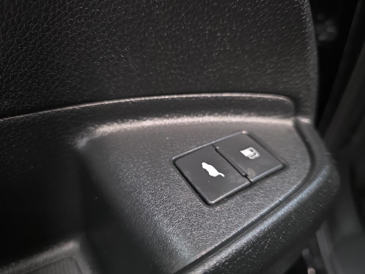 Honda Pilot AWD 4dr Touring w/RES & Navi 2016