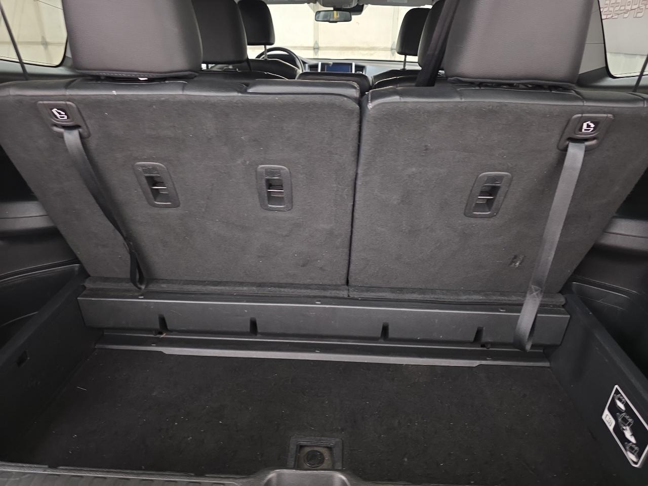 Honda Pilot AWD 4dr Touring w/RES & Navi 2016