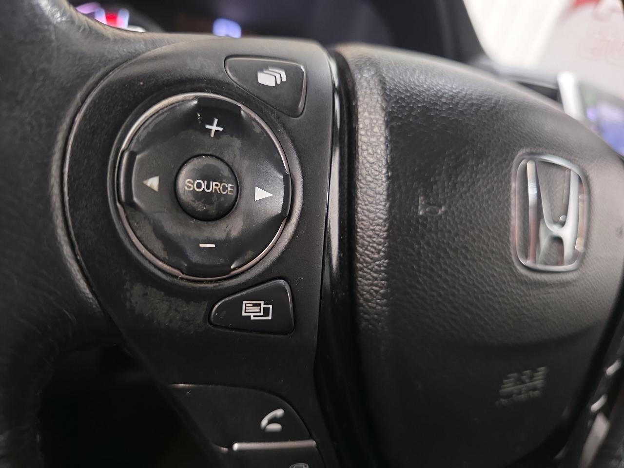 Honda Pilot AWD 4dr Touring w/RES & Navi 2016