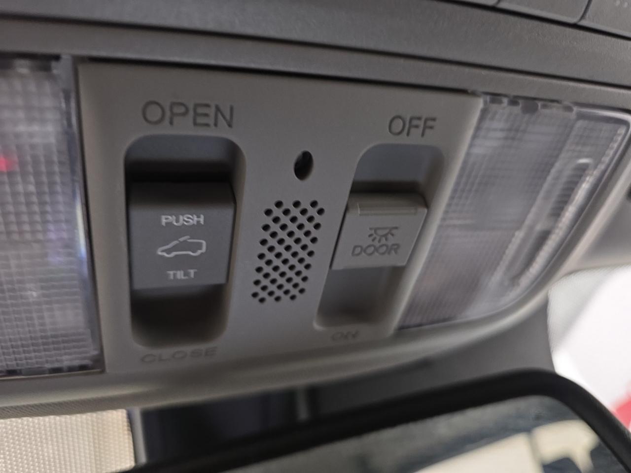 Honda Pilot AWD 4dr Touring w/RES & Navi 2016