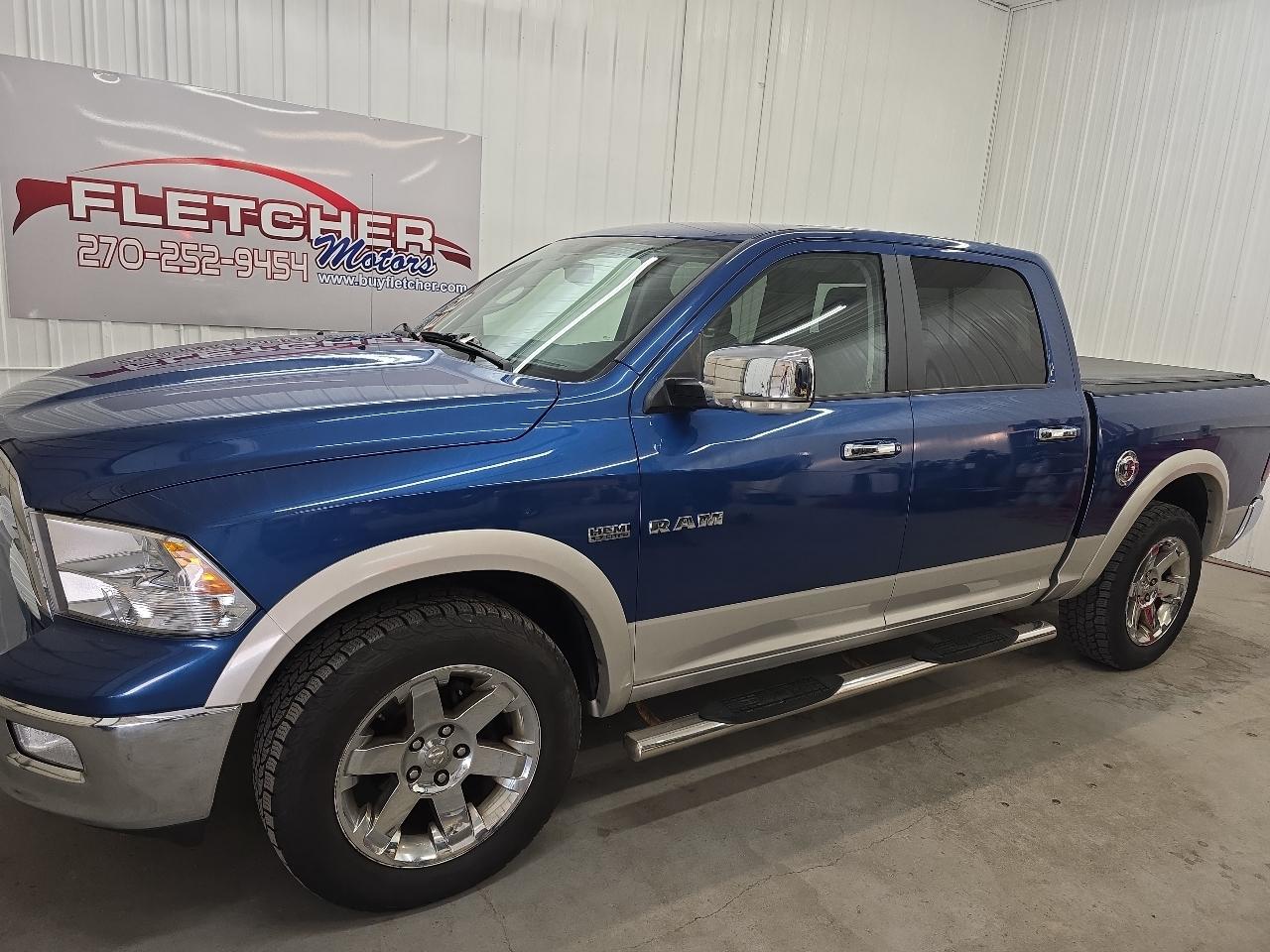 Dodge Ram 1500 4WD Crew Cab 140.5" Laramie 2009