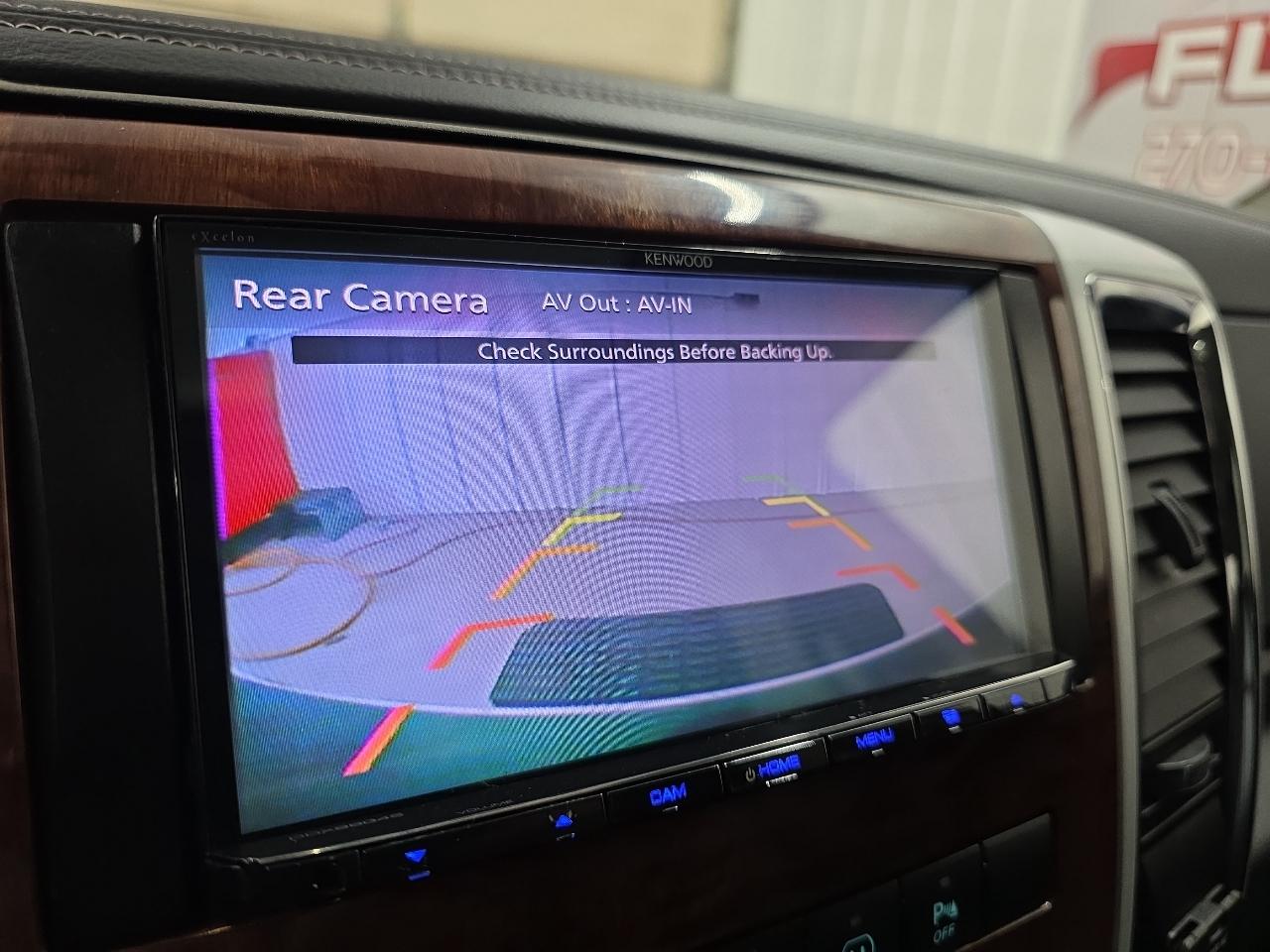 Dodge Ram 1500 4WD Crew Cab 140.5" Laramie 2009