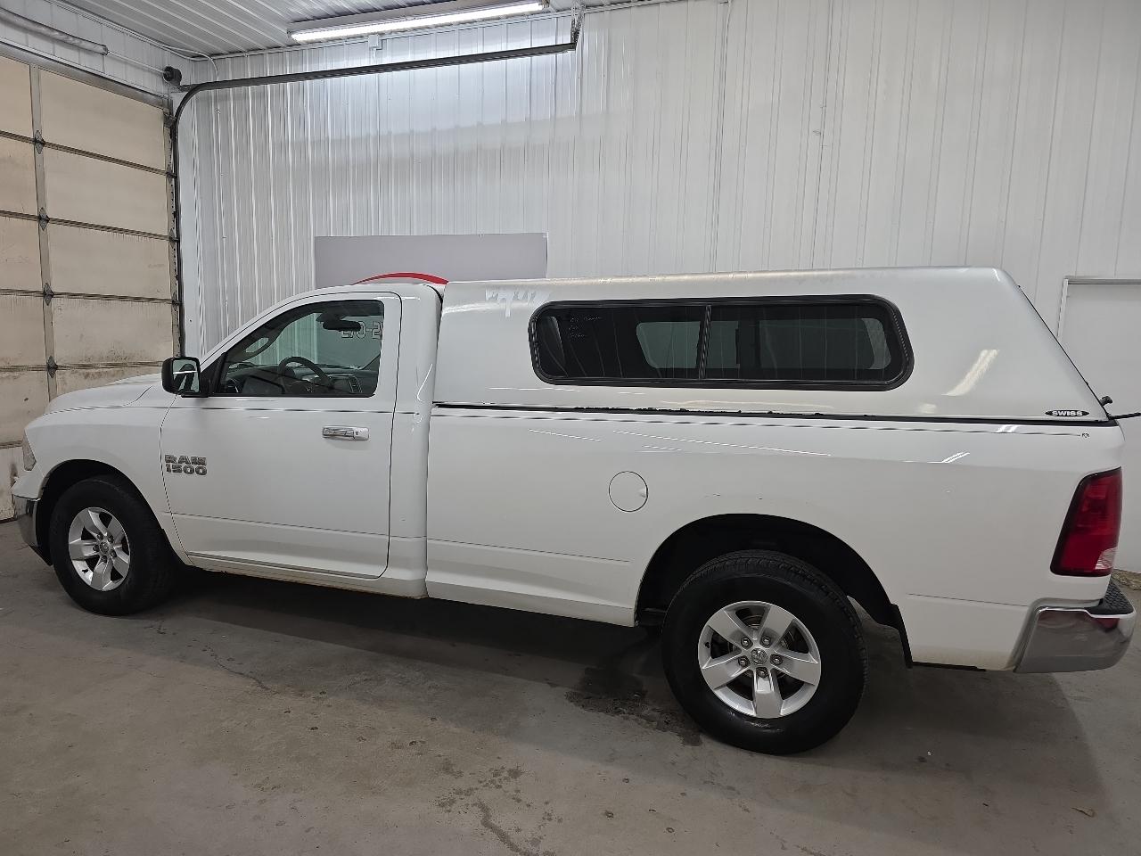 RAM 1500 2WD Reg Cab 140.5" SLT 2013