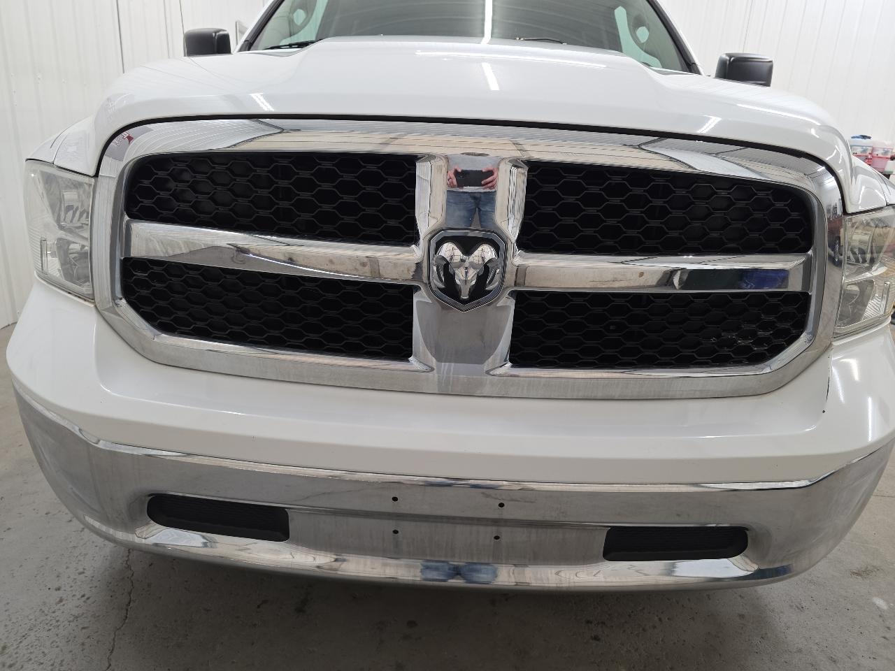 RAM 1500 2WD Reg Cab 140.5" SLT 2013