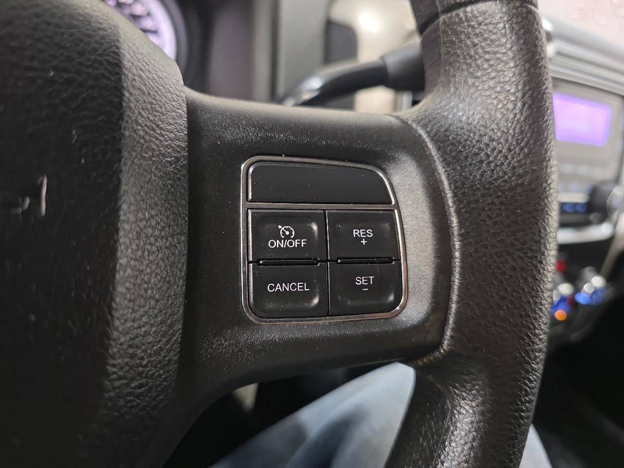 RAM 1500 2WD Reg Cab 140.5" SLT 2013