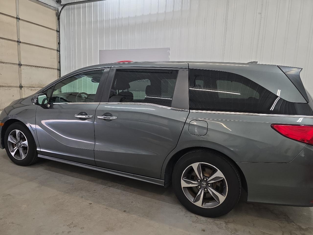 Honda Odyssey Touring Auto 2018