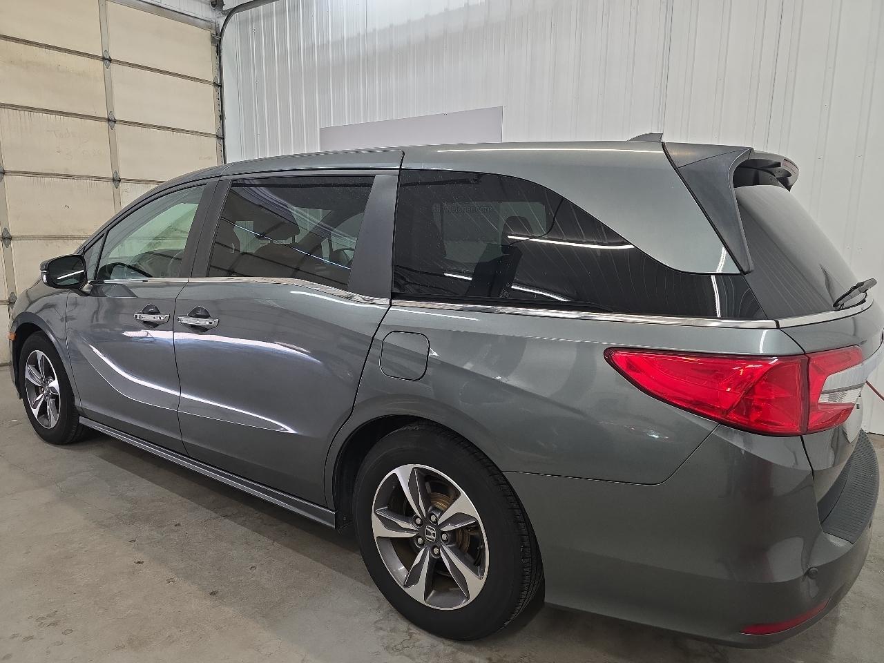 Honda Odyssey Touring Auto 2018