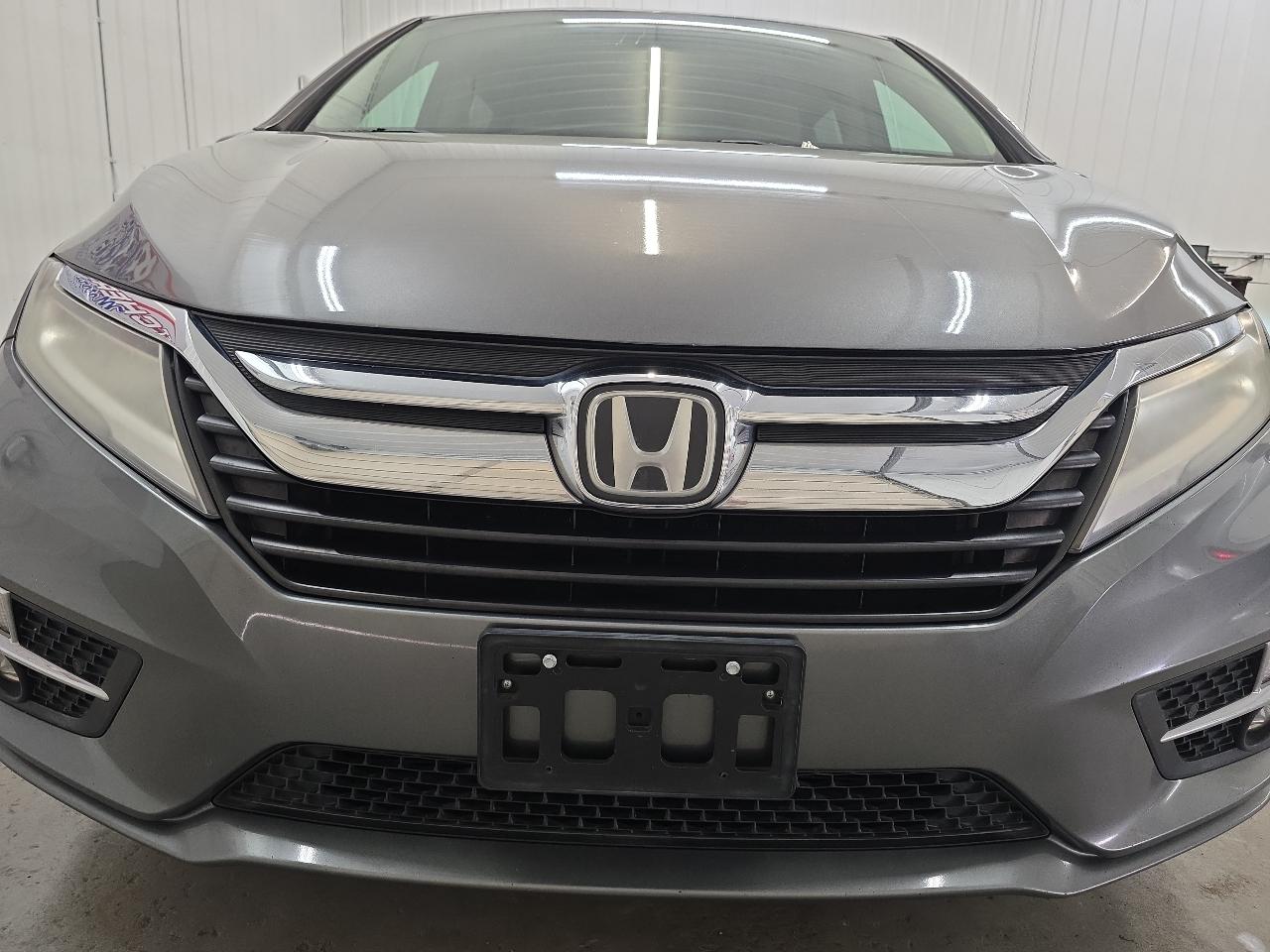 Honda Odyssey Touring Auto 2018