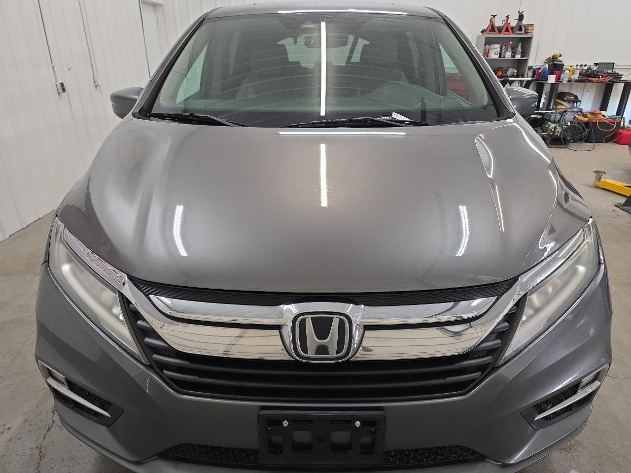 Honda Odyssey Touring Auto 2018