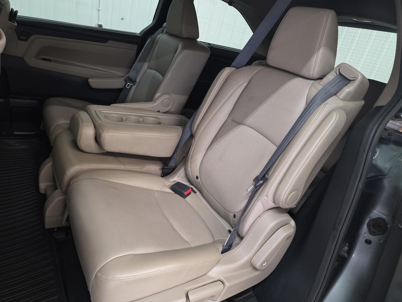 Honda Odyssey Touring Auto 2018