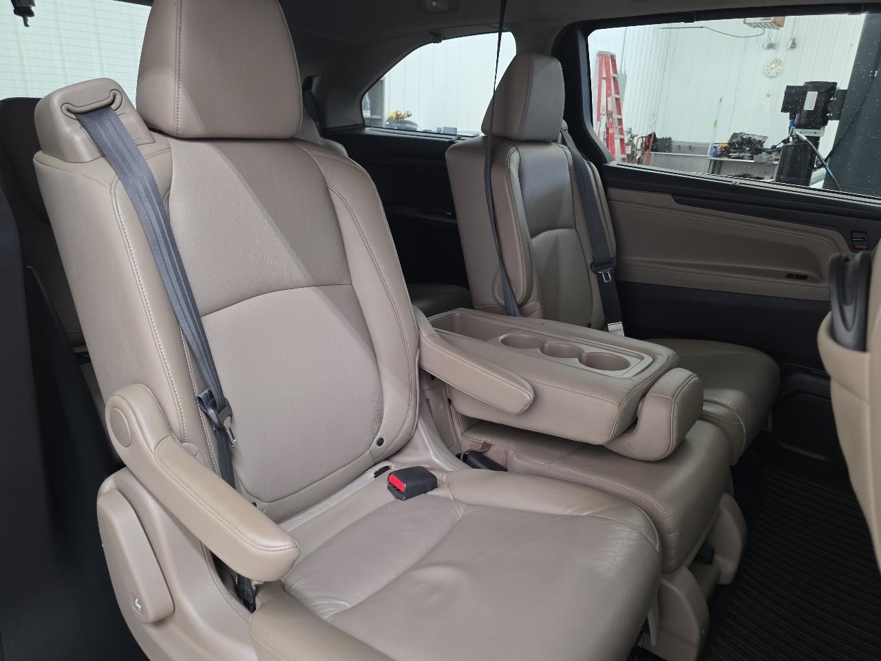 Honda Odyssey Touring Auto 2018