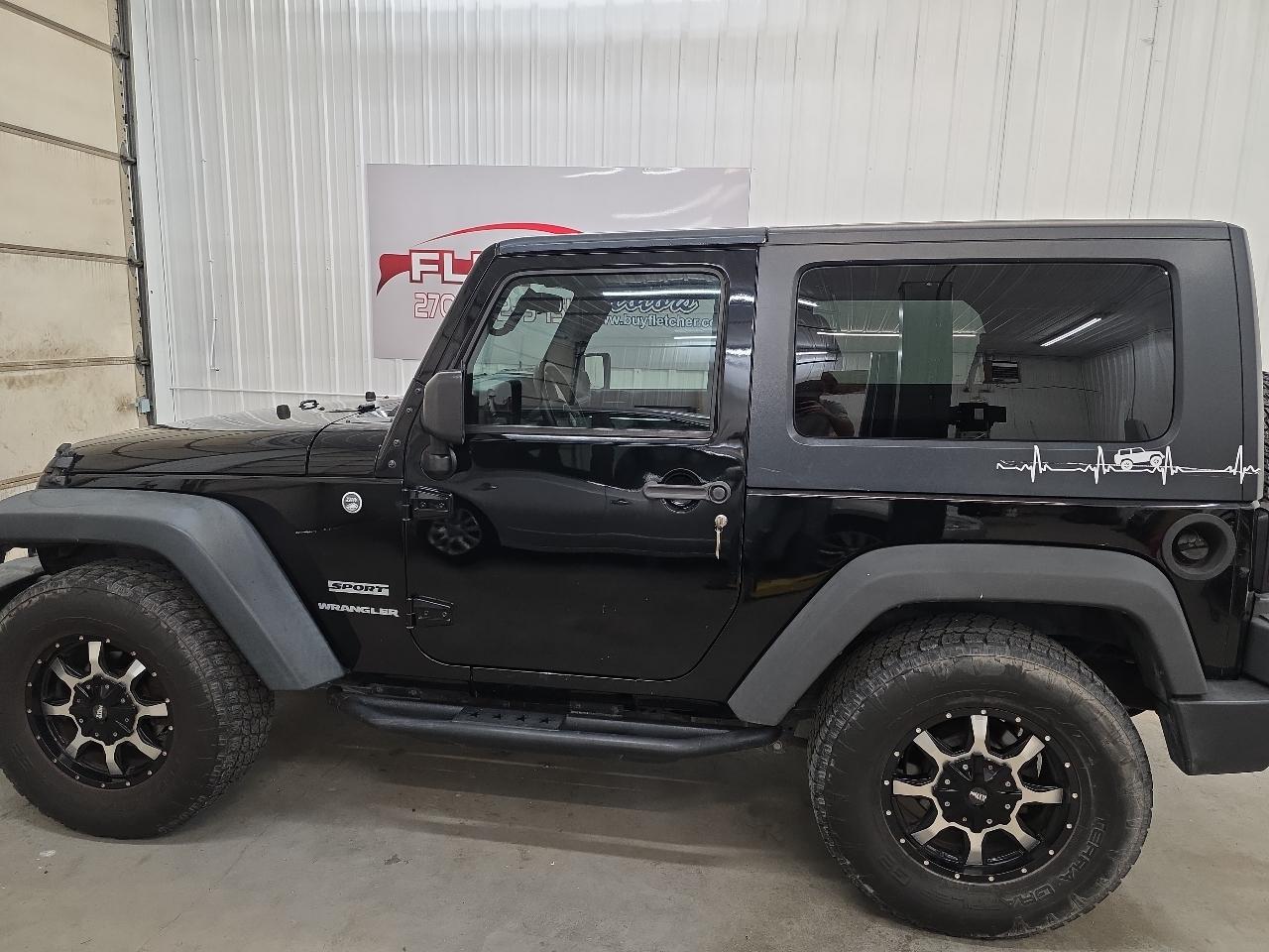 Jeep Wrangler 4WD 2dr Sport 2015