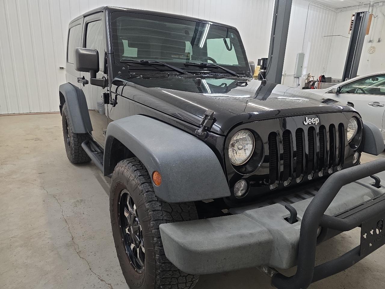 Jeep Wrangler 4WD 2dr Sport 2015