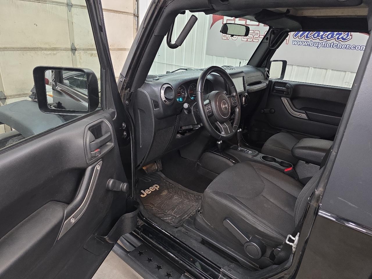 Jeep Wrangler 4WD 2dr Sport 2015