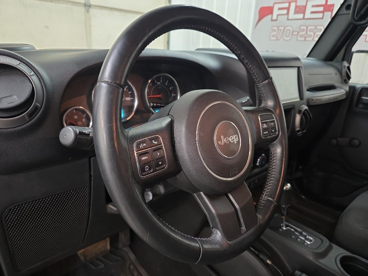 Jeep Wrangler 4WD 2dr Sport 2015