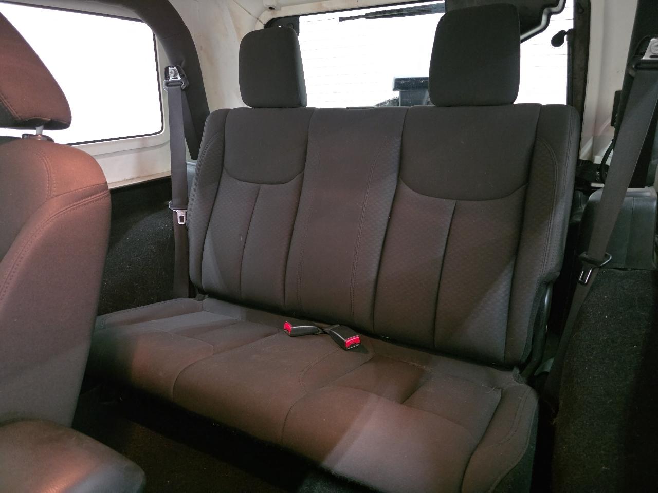 Jeep Wrangler 4WD 2dr Sport 2015