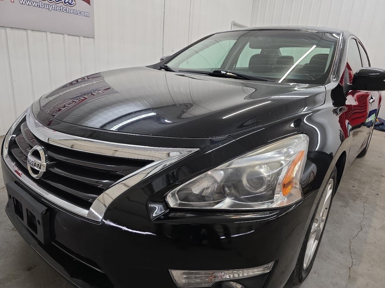 Nissan Altima 4dr Sdn I4 2.5 2015