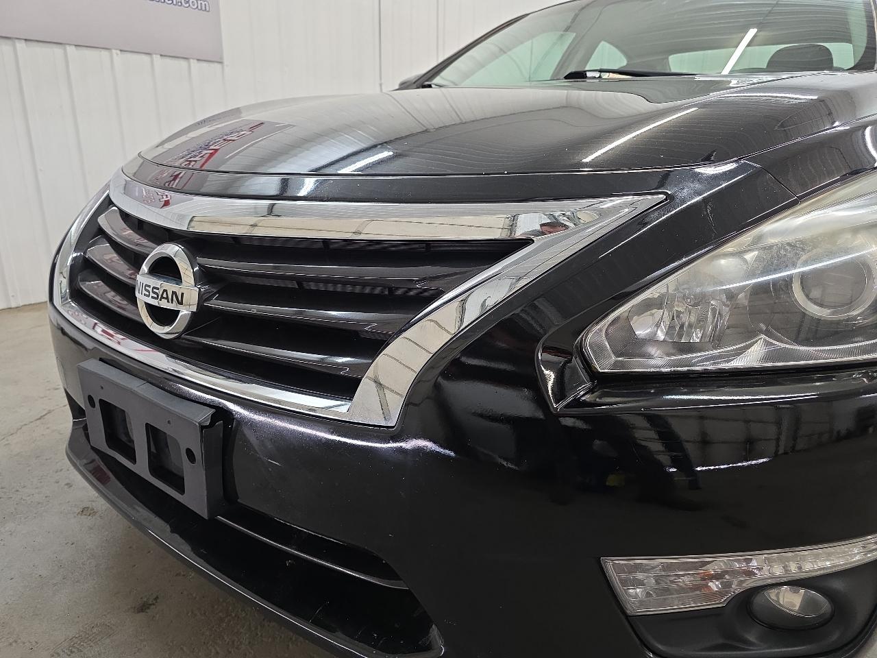 Nissan Altima 4dr Sdn I4 2.5 2015