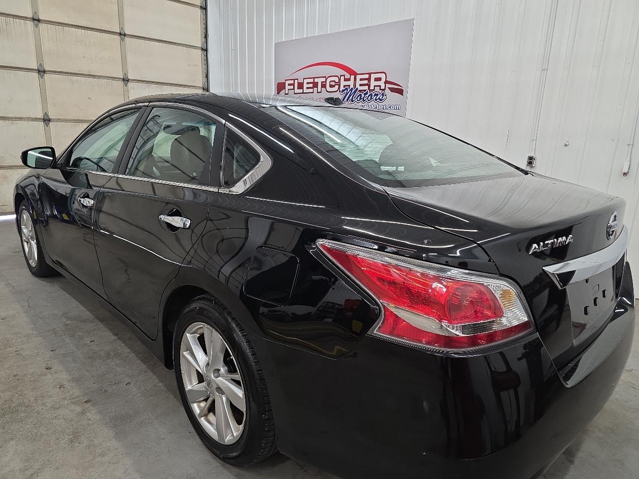Nissan Altima 4dr Sdn I4 2.5 2015