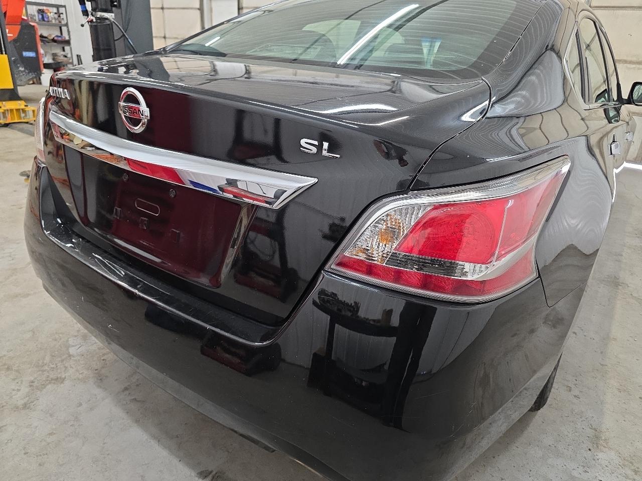 Nissan Altima 4dr Sdn I4 2.5 2015