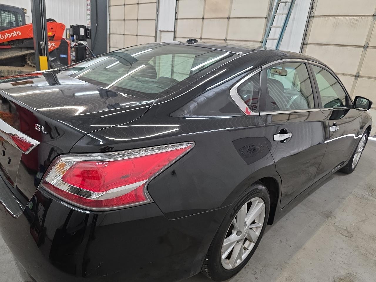 Nissan Altima 4dr Sdn I4 2.5 2015