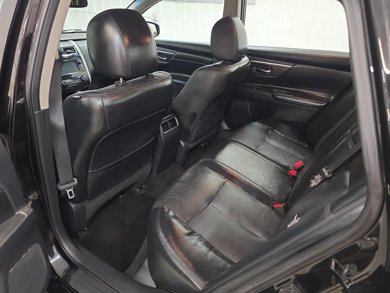 Nissan Altima 4dr Sdn I4 2.5 2015